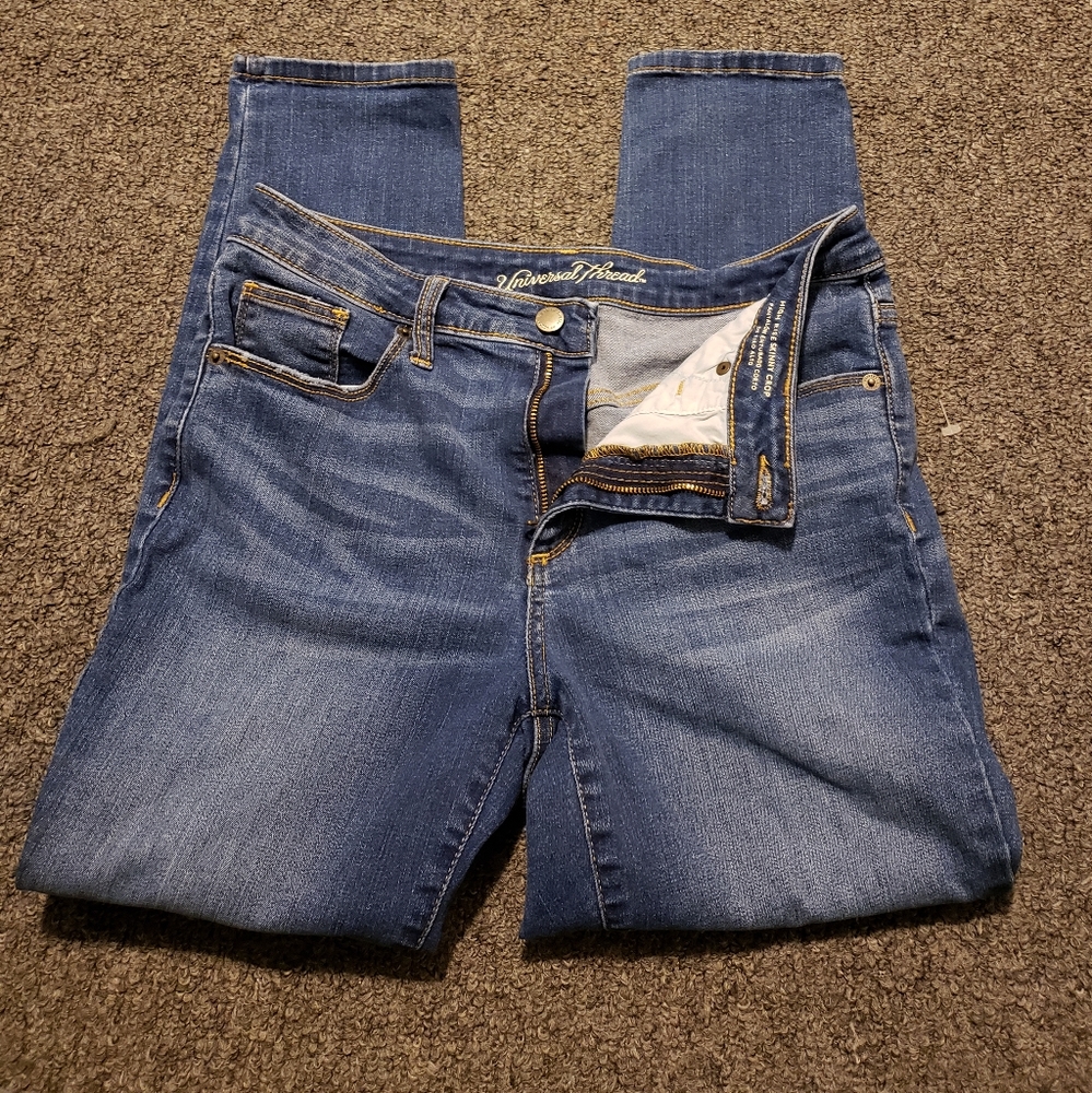 Universal Thread Jeans